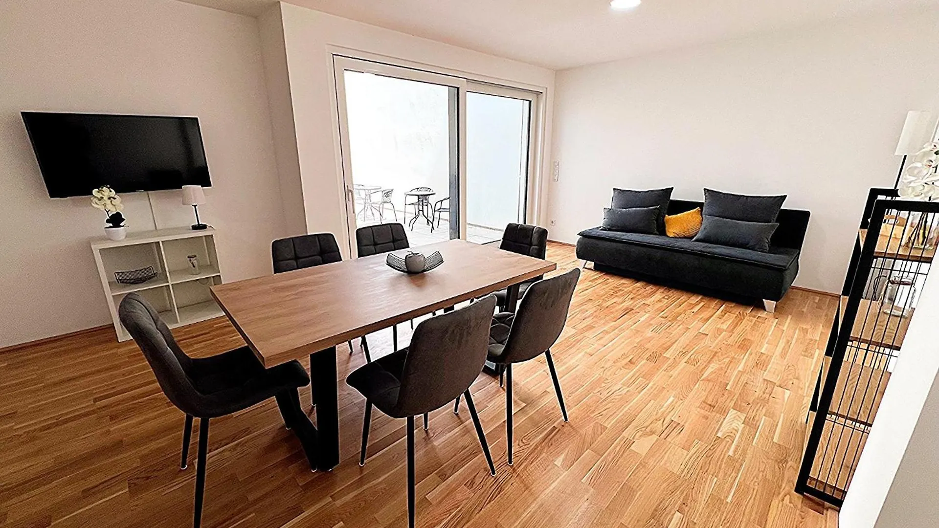 Modern, New, Next To Metro - Gg13 Apartments Wien