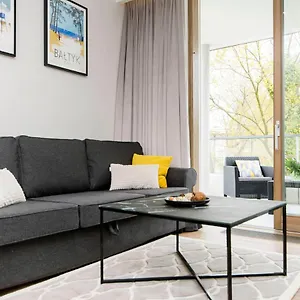 https://yellow-rentyear-apartments.gdanskhotel.org