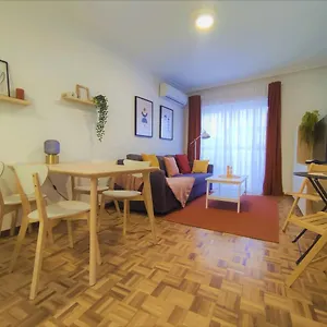  Apartamento Aromas De Sevilla, De Incienso Y Azahares España
