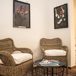 https://vincenti-strait-street-suite.qawrahotelsmalta.org