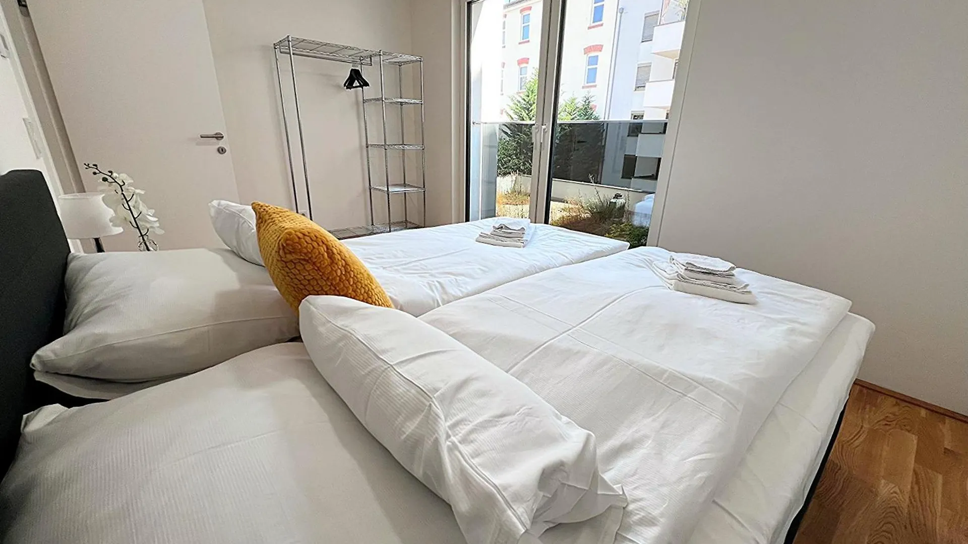 Modern, New, Next To Metro - Gg13 Apartments Vienna 0*,