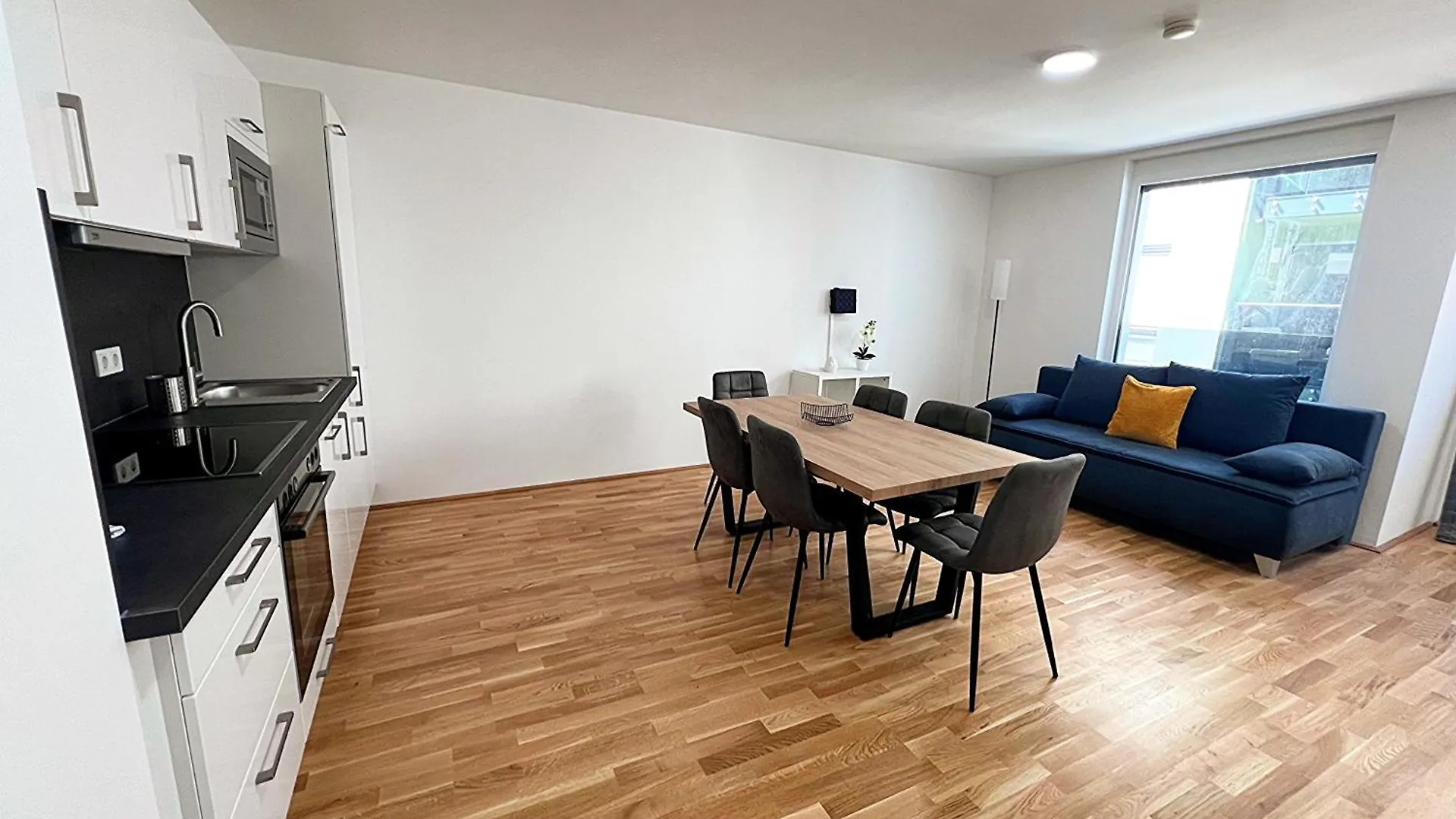 Modern, New, Next To Metro - Gg13 Apartments Vienna