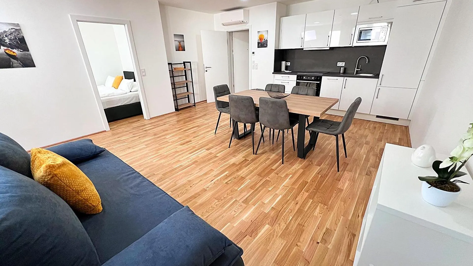 Modern, New, Next To Metro - Gg13 Apartments Vienna