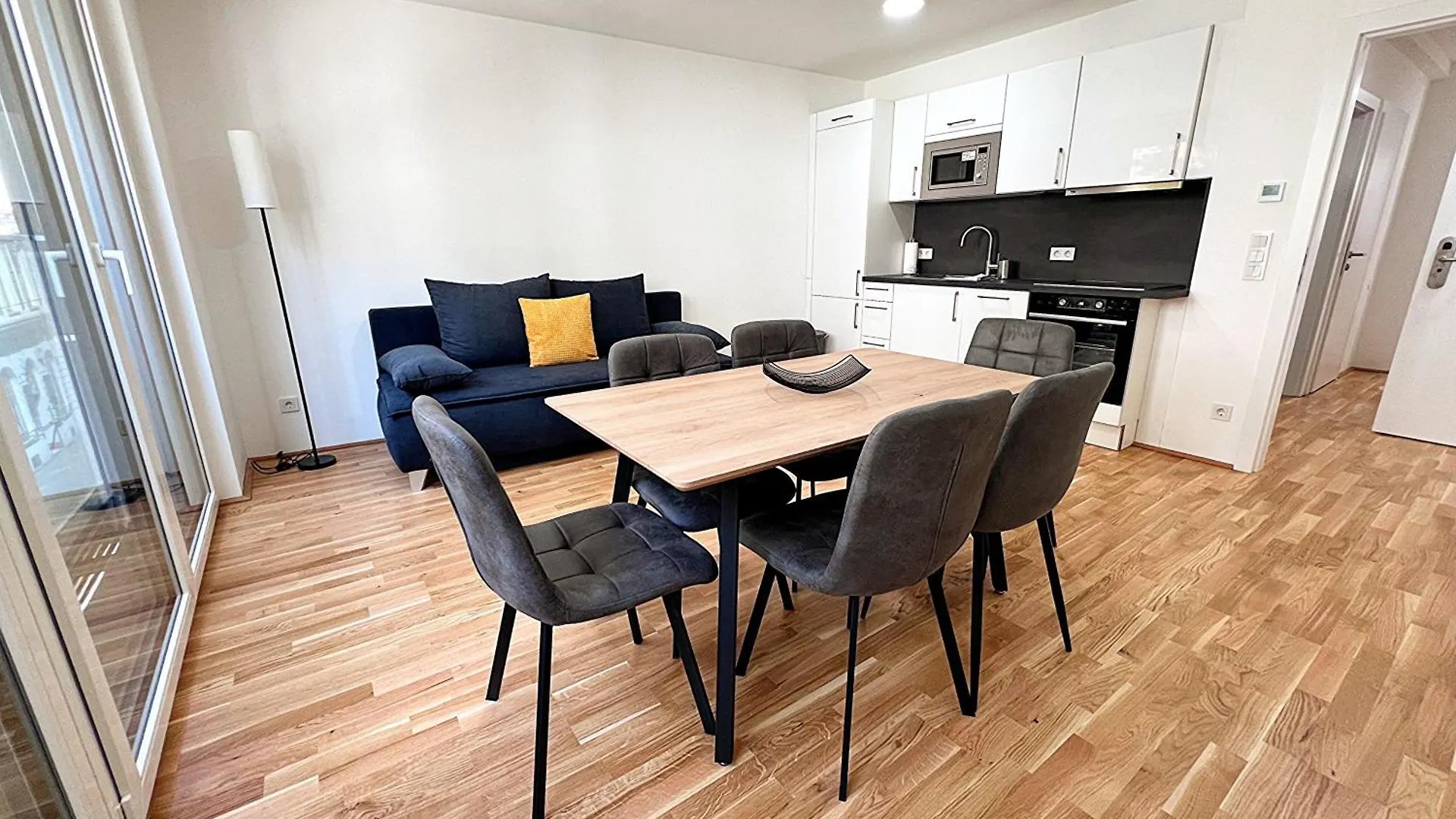 Modern, New, Next To Metro - Gg13 Apartments Vienna 0*,  Austria