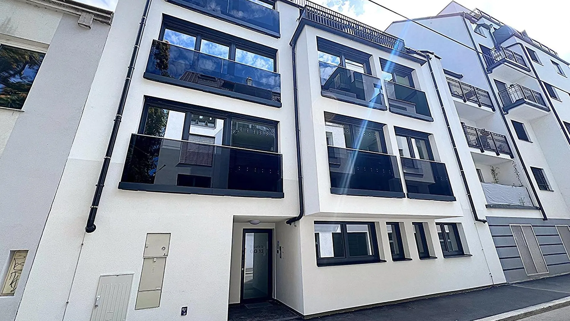 Modern, New, Next To Metro - Gg13 Apartments Vienna